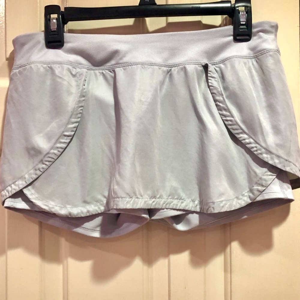Bundle of 3 Athleta women's fitness skorts; Skirts w/ compression shorts NWOT XS - Picture 4 of 12